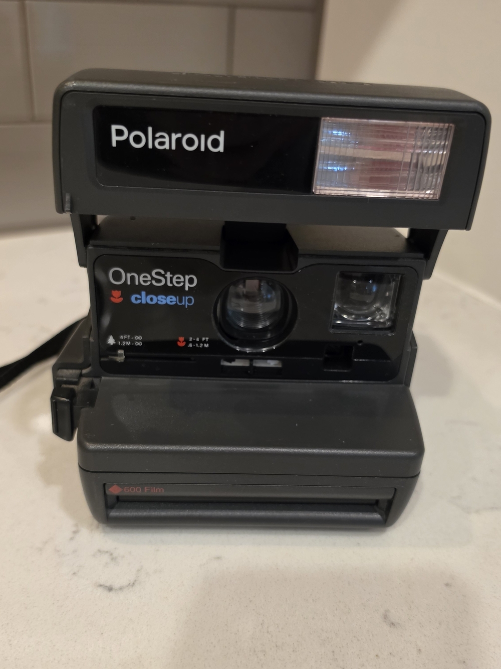 Polaroid OneStep Closeup Instant Camera - Black Untested